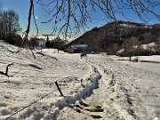 30 Sguardo indietro alla cascina 